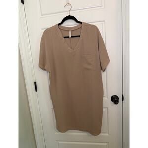 Zenana Small Tan Short Sleeve Shift Dress V Neck Pockets Oversized Casual